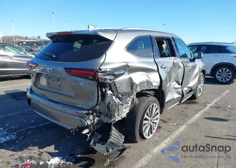 2025 Toyota Highlander Hybrid Limited 25Th Edition from USA, damaged, VIN 5TDKBRCH8SS659906